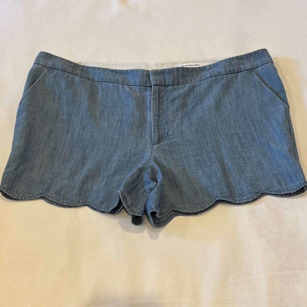 CLUB MONACO Blue Chambray Shorts with Scalloped Hem, Size 12